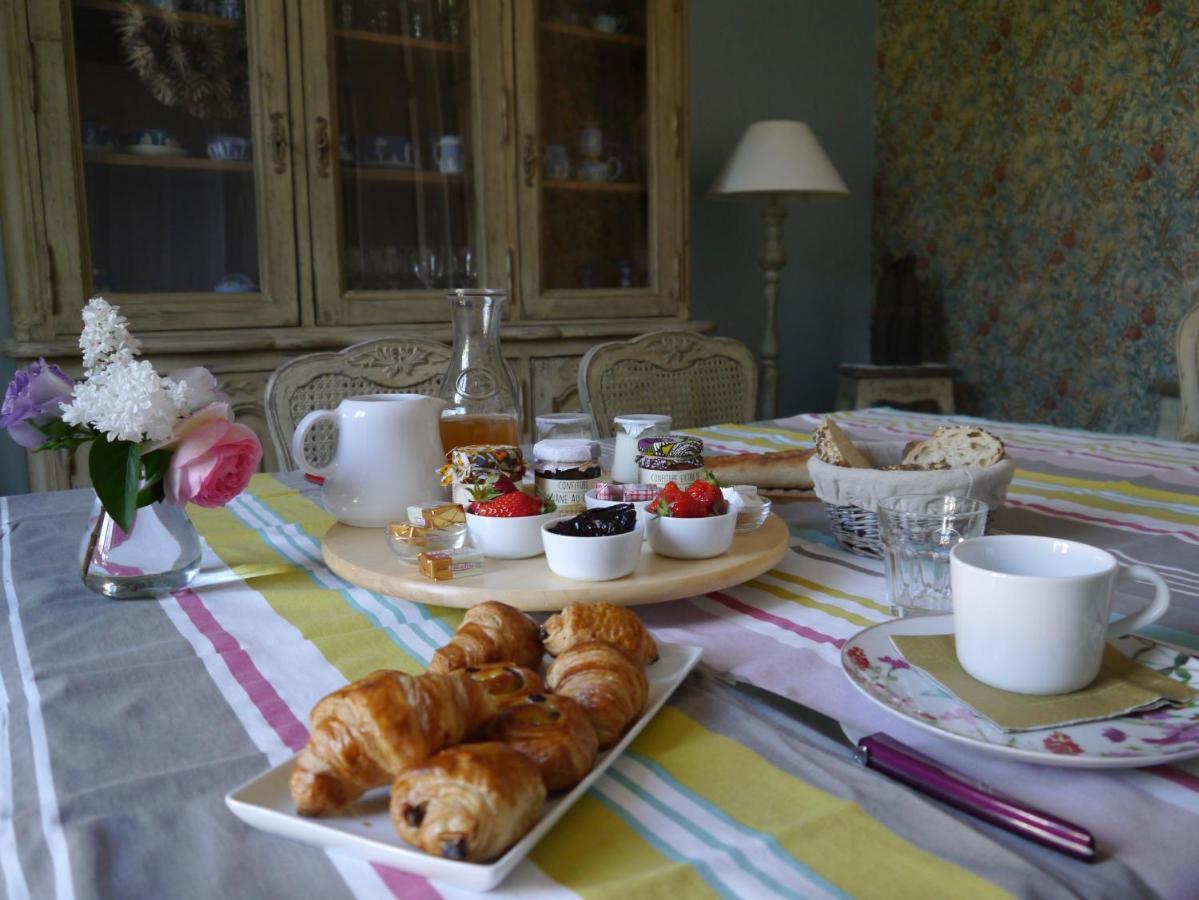 Eugenie Bed & Breakfast